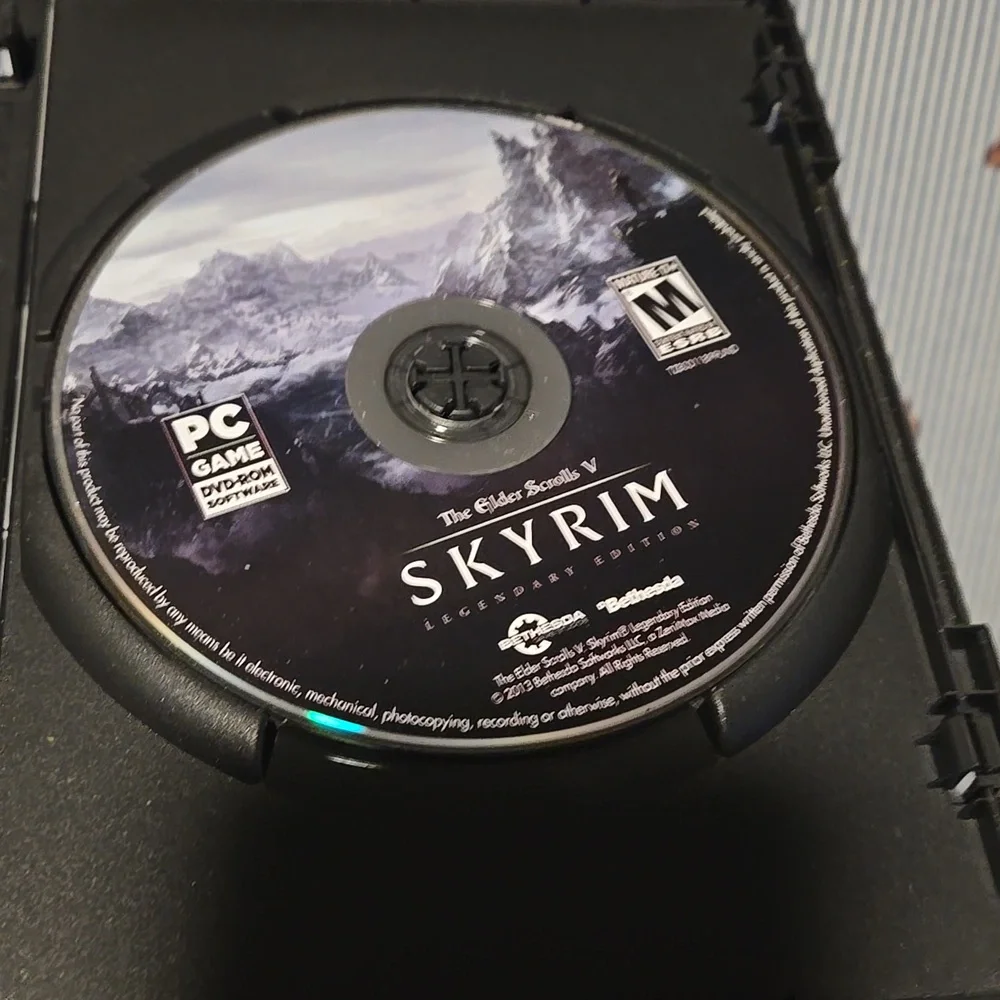 Elder Scrolls V: Skyrim: Legendary Edition Pc Game Map Included
